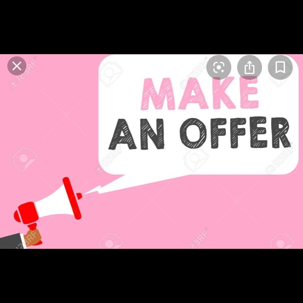 ‼️HUGE SALE MAKE OFFERS NOW‼️ - Picture 3 of 5
